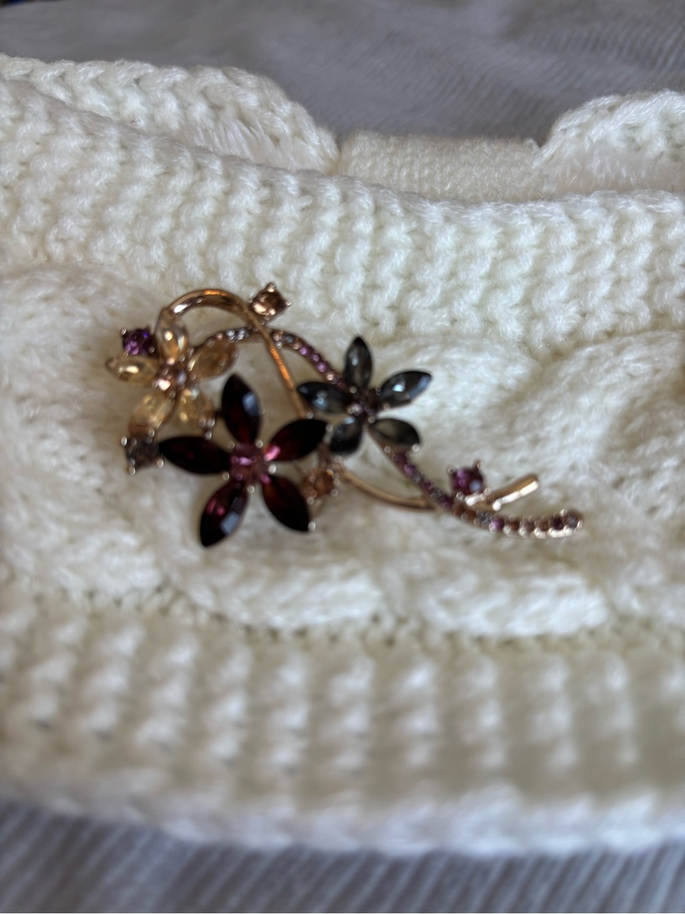 Ivory Knit Headband with Decorative Floral Brooch - Picture 2 of 4
